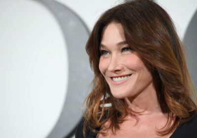 carla-bruni-corps